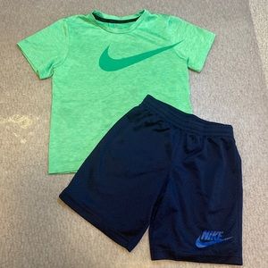 Boys Nike Dri Fit Tee and Shorts Set GUC Size 7